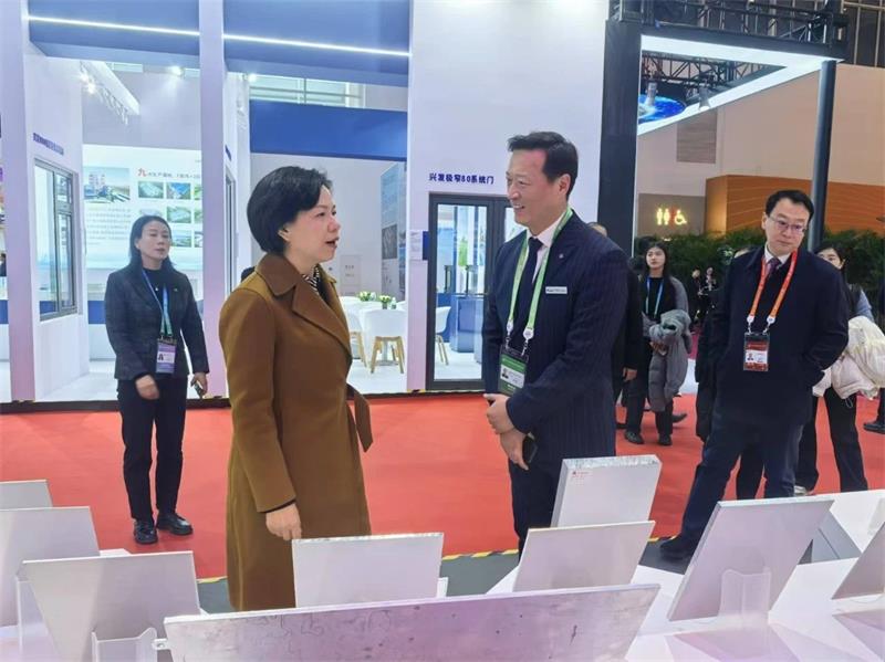 綠色低碳，引領(lǐng)產(chǎn)業(yè)鏈可持續(xù)發(fā)展——明泰鋁業(yè)精彩亮相鏈博會(huì)